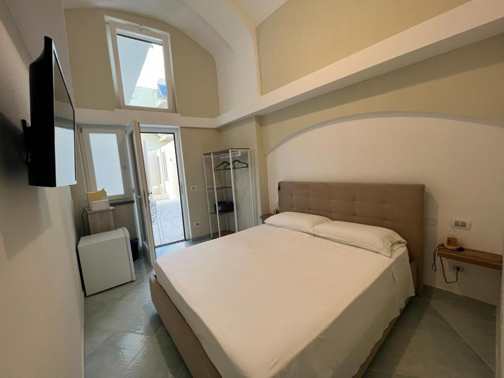 Hotel Palazzo Palumbo Procida Exterior foto
