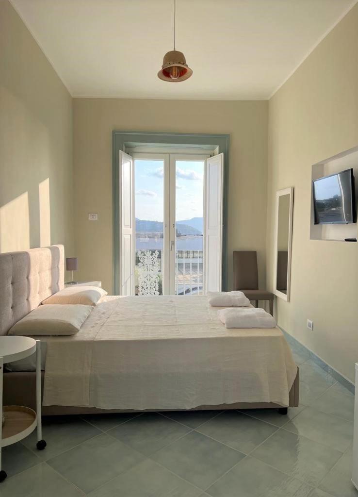 Hotel Palazzo Palumbo Procida Exterior foto