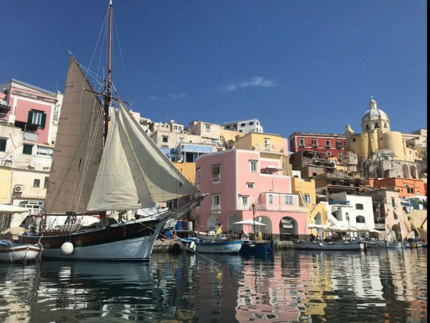 Hotel Palazzo Palumbo Procida Exterior foto